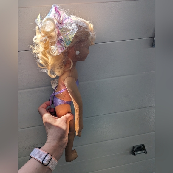 1987-1988 Mattel Hot Looks Doll - Picture 2 of 4